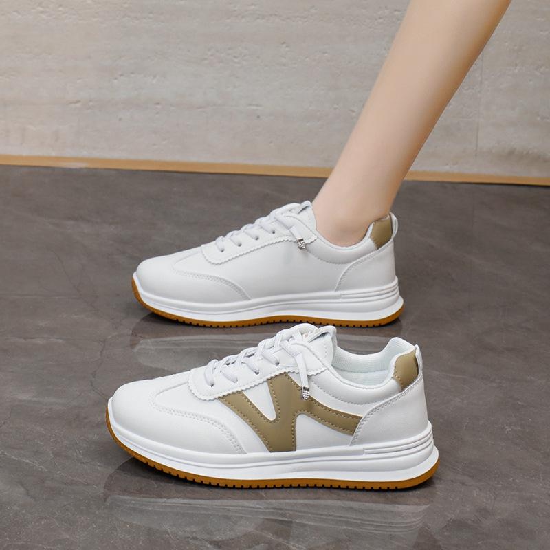 2025 Spring Little White Shoes New Korean Version Ins Female Students Height Increase Platform Sports Board Shoes Casual Shoes Female AA38