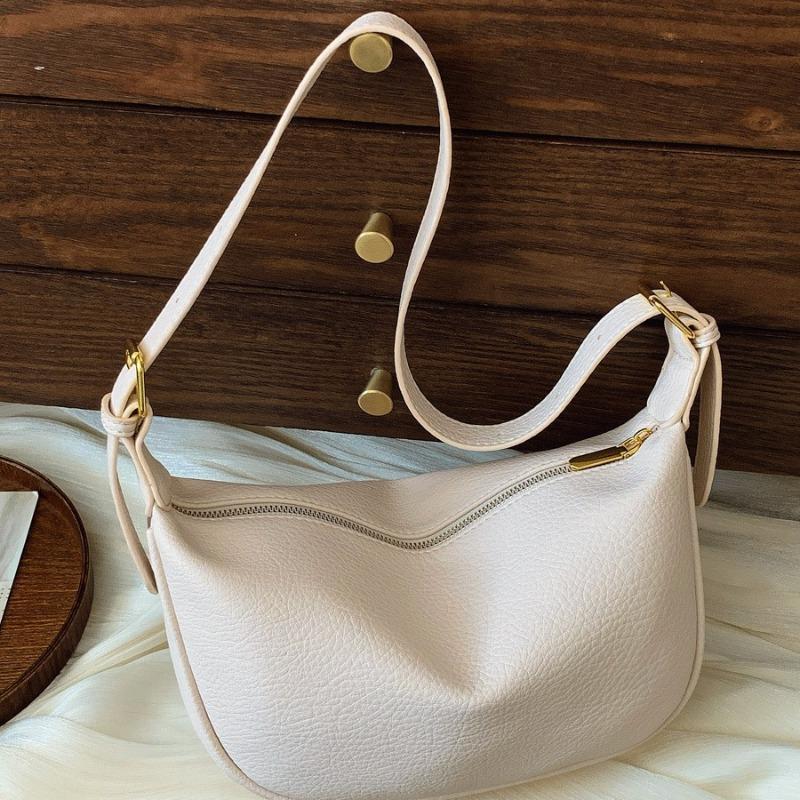 Spring new trendy fashion portable shoulder bag solid color fashionable large capacity messenger saddle bag