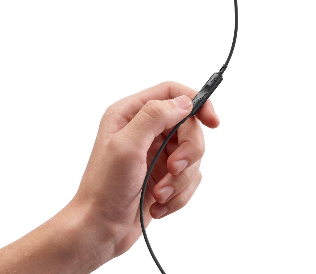 Denon Headphones High Resolution Compatible Sealed Dynamic Overhead Remote Cable Included White AH-D1200 AH-D1200-WT