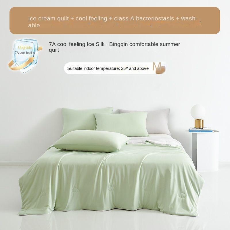 Cooling Blanket Silk Summer Cool Quilt Air Conditioned Quilt Summer Blanket Ice Silk Summer Thin Quilt Single or Double