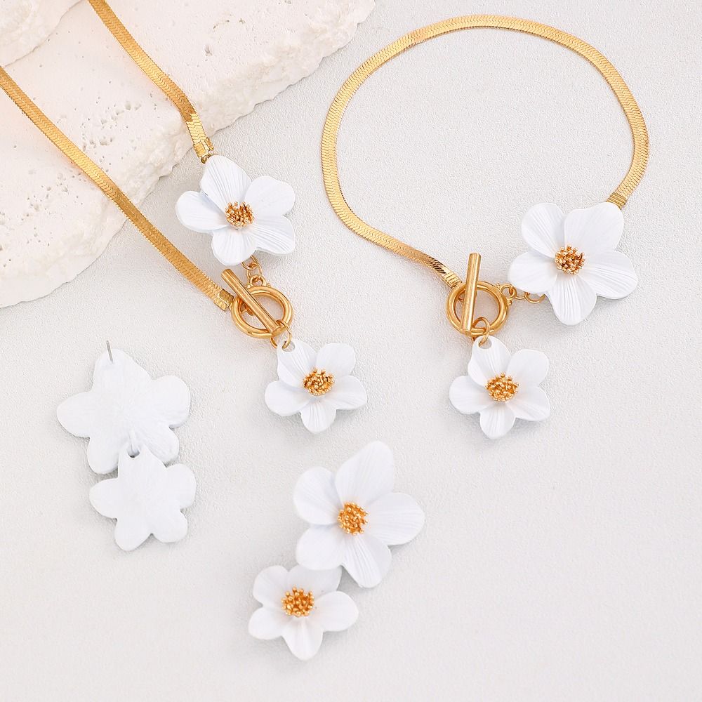 Exaggerated Flower Necklace Earrings Set Metal Pendant Jewelry Suit Flower Jewelry Set  Girls