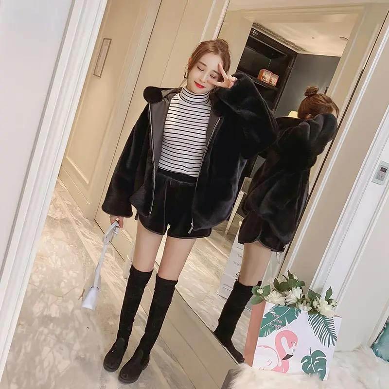 Women's Plush Hooded Sweatshirt Winter Thickened Hooded Pullover Sweatshirt