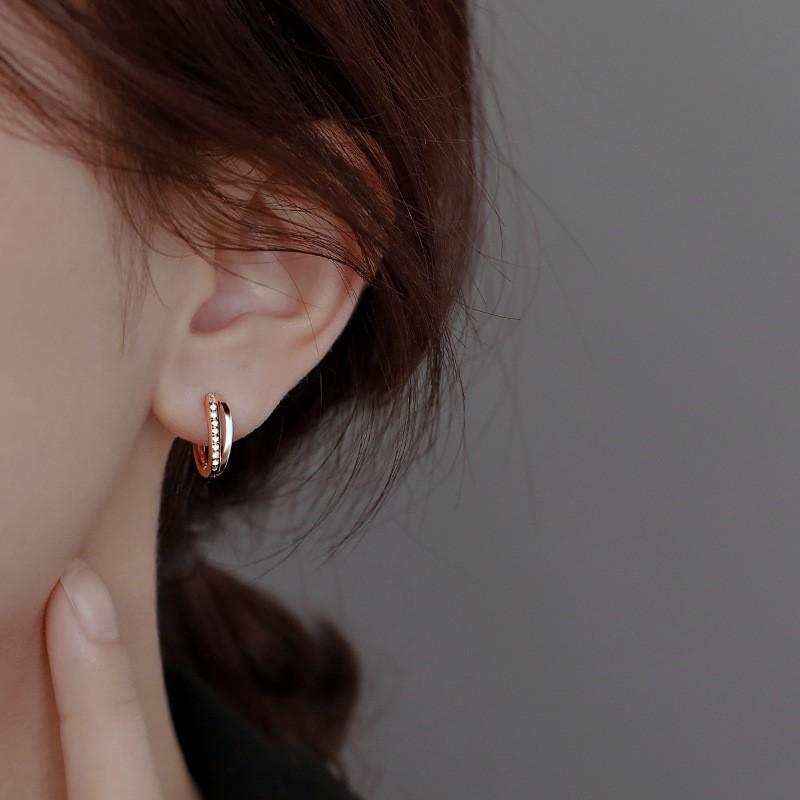 Серьги-кольца из стерлингового серебра 925 пробы: 2025 Современный Нишевый Дизайн - Элегантный и Роскошный для Женщин