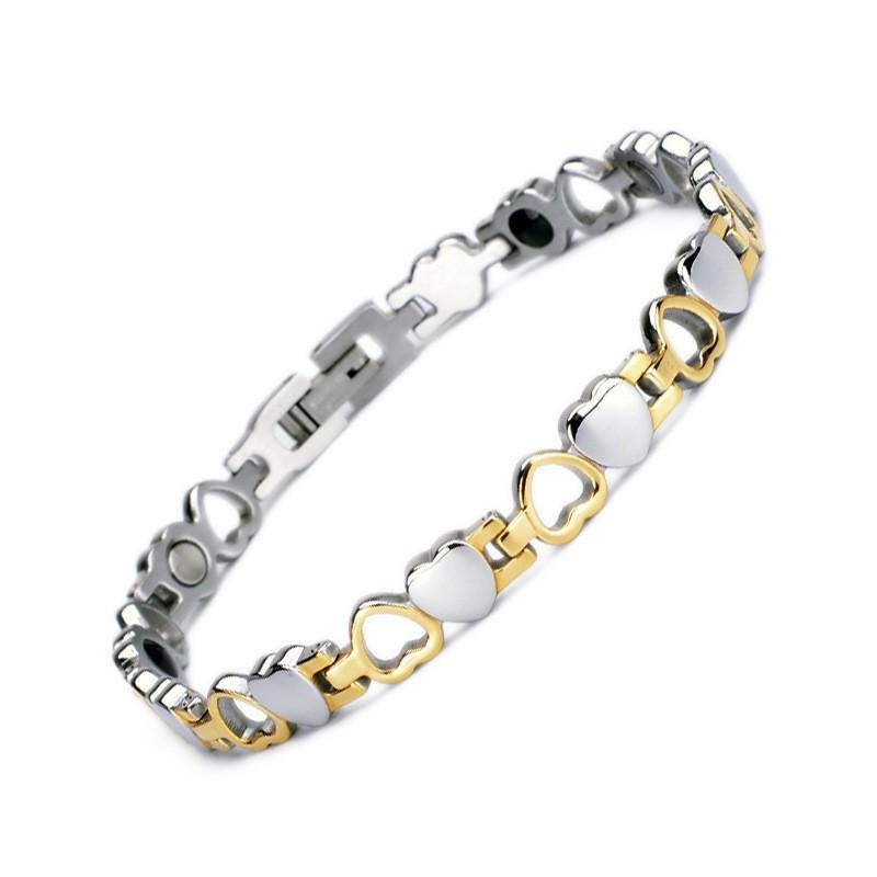 18K Gold Vacuum Plated Adjustable Titanium Steel Heart Cutout Charm Bracelet Women Stylish Minimalist Jewelry