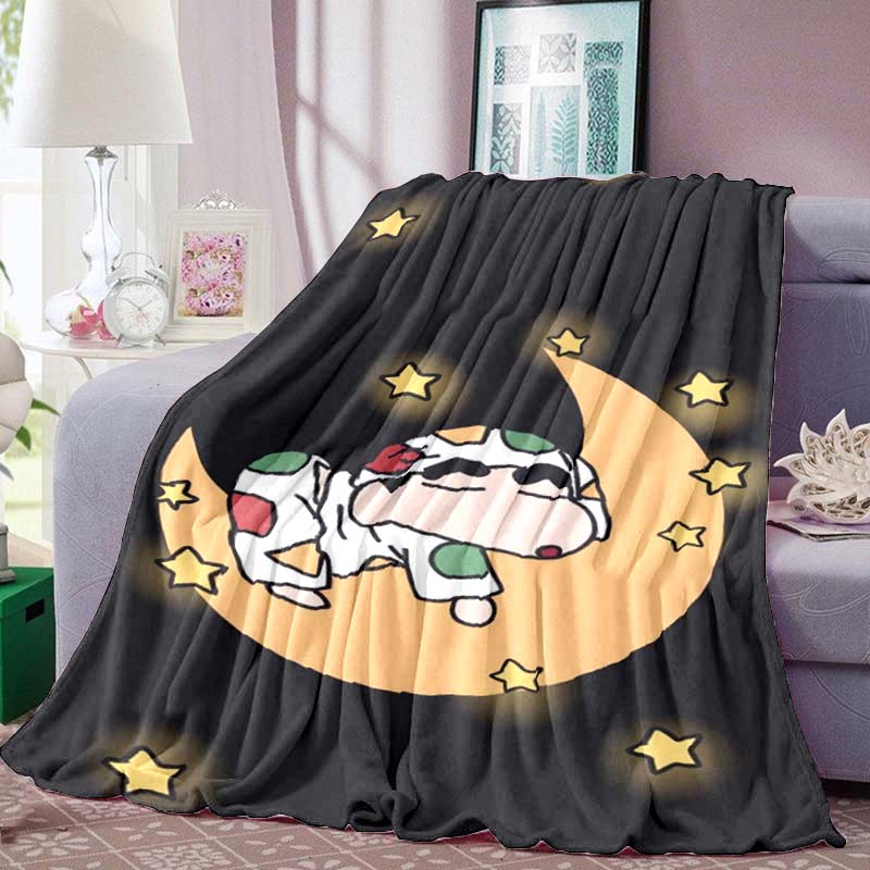 This Crayon Shin-chan cartoon blanket is made of warm and comfortable flannel and is suitable for bedrooms, sofas, beds, chairs,