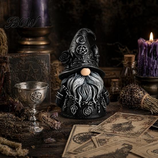 Mysterious Faceless Gnome Ornament Halloween Gothic Resin Figurine, Dark Wizard Doll for Artistic Dwarf Desk Shelf, Spooky Home Decor Ornament, Trick