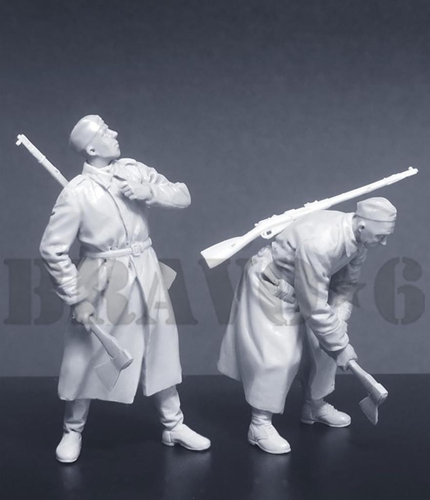 Браво 6 Советский Чернозем 3 Два инженера Красной Армии с топорами 2 фигуры Набор из смолы 1/35 (1) Б6-35153