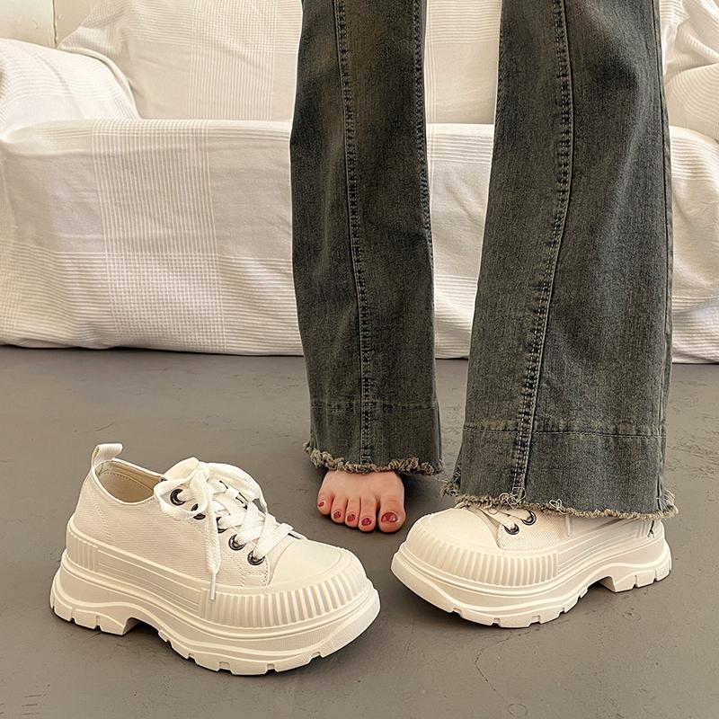 2025 нишевая повседневная спортивная обувь на платформе, увеличивающая высоту, парусиновые туфли, женские весенние универсальные маленькие белые туфли, супер популярные новые модели