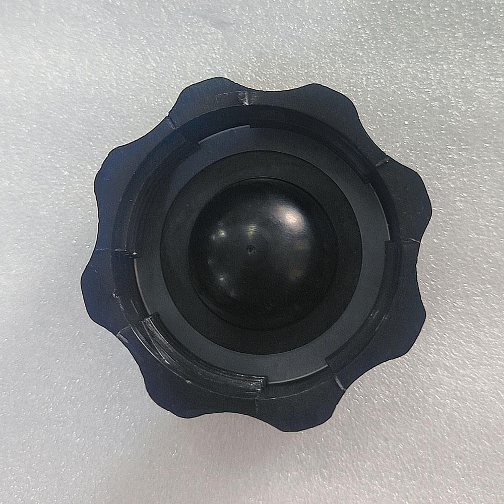 Крышка топливного бака для Kubota L235 L2350 L185 L245 L275 L2850 L2600 L4150 L2050