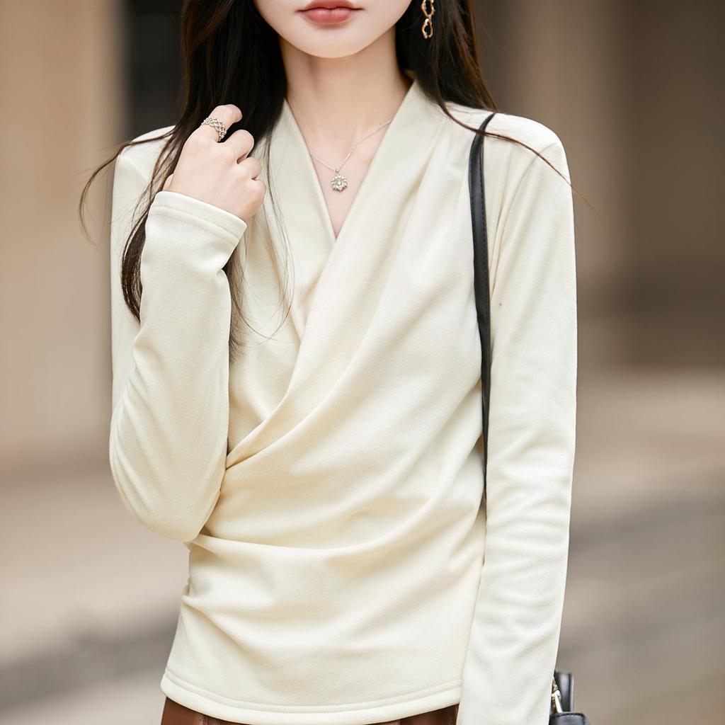 Women's Fashionable Slimming V-Neck Casual Base Shirt - Autumn/Winter 2025 Collection