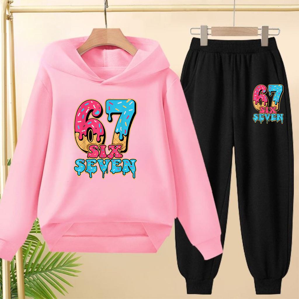 Autumn and Winter Sets for Boys and Girls Aged 3 to 12, 67 Sporty Cartoon Hoodies, Long Pants and Charming Hooded Pullovers