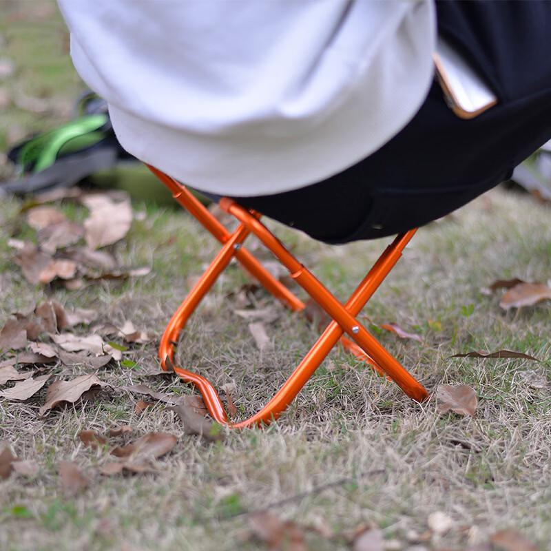 ZISIZ Lightweight Aluminum Folding Stool