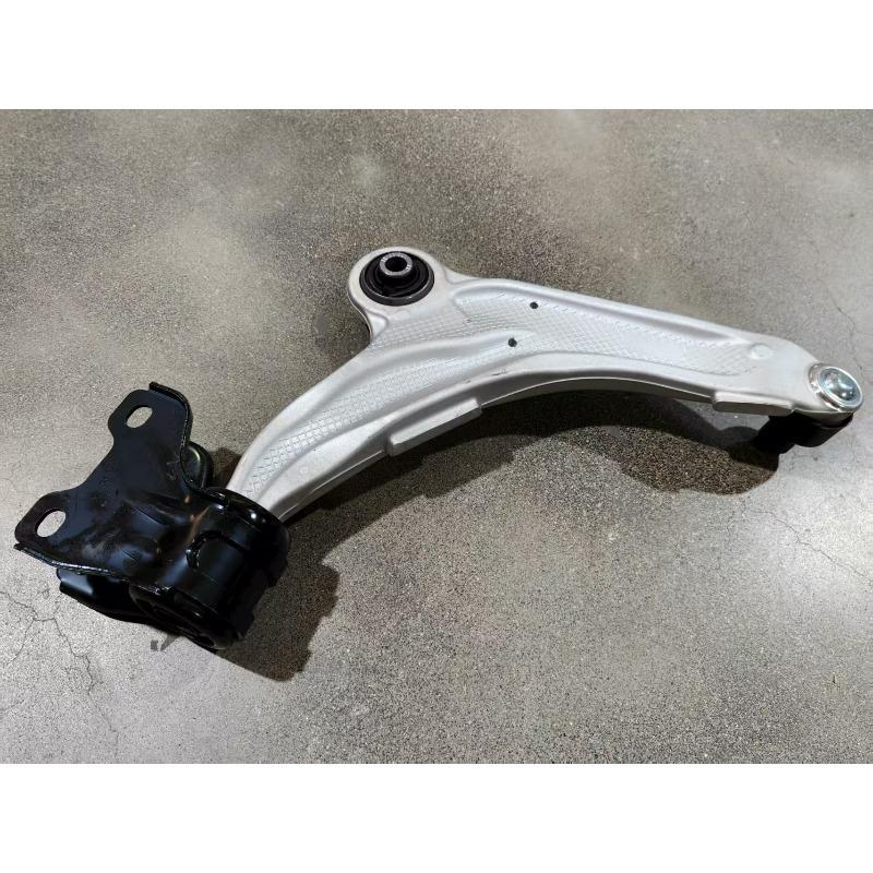 F2GC3A053AXF F2GZ3079B Front Left Right Lower Control Arm with Ball Joint Aluminum for Ford Edge 15-21 Lincoln MKX 2.7L 3.7L