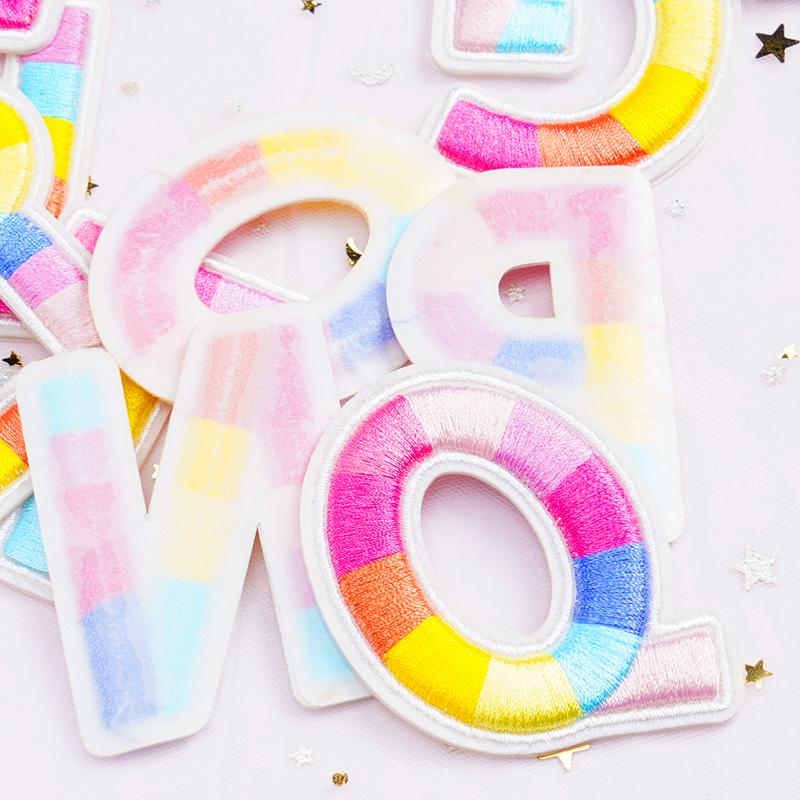 Алфавит 26 букв вышитые наклейки современный полиэстер ручная работа своими руками аппликация простота вогнутые выпуклые буквы градиент цвета