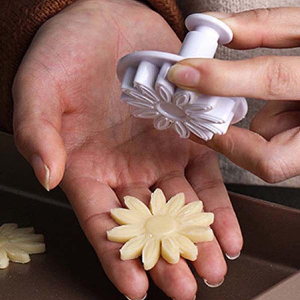 DIY Baking Tool Kitchen Food Plunger Fondant Mold Cake Decoration Biscuit Mould Cookie Cutter