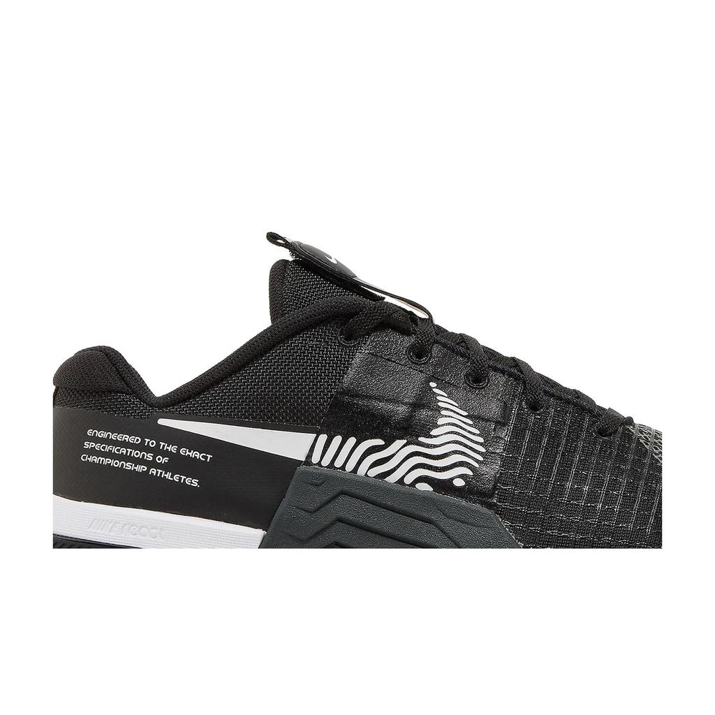 Nike Men's Metcon 8 'Dark Smoke Grey' (Unisex) Black / Dark Smoke Grey / Smoke Grey / White Training Shoes DO9328 001