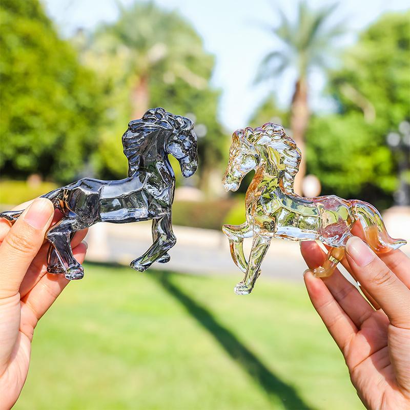 2026 Zodiac Horse Statue Feng Shui Collection Crystal Light Luxury Horse Sun Catcher Ornament Home Desktop Decoration