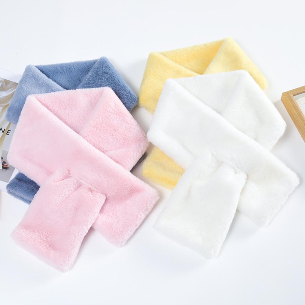 Cute Neckerchief Wrap Winter Warmer Solid Color Girl Plush Scarf Warm Scarf Cross Scarf Neck Warmer