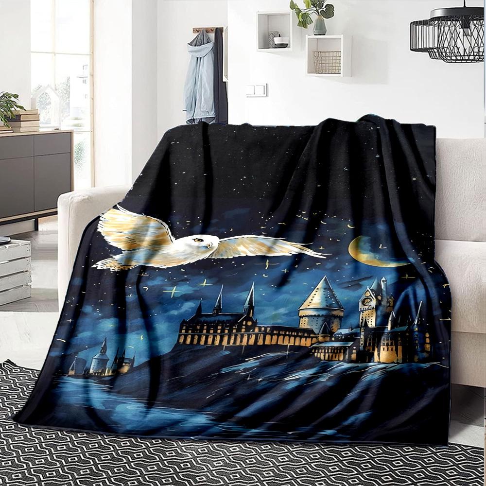 1pc Hogwarts Owl Flannel Blanket Soft Warm Throw for Home, Office, Travel, All-Season Cozy Bedding Gift L1482