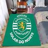 """Зеленый ковер с логотипом Sporting Portugal и принтом в виде льва""" Подходит для использования в качестве противоскользящего покрытия для гостиной, спальни, диванов"""