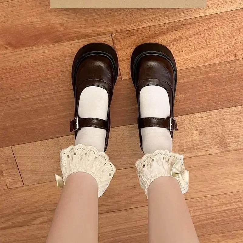 Модные коричневые ретро французские туфли Мэри Джейн на толстом каблуке женские туфли весна 2025 новый стиль увеличивающие рост с плоским вырезом туфли-лодочки на высоком каблуке