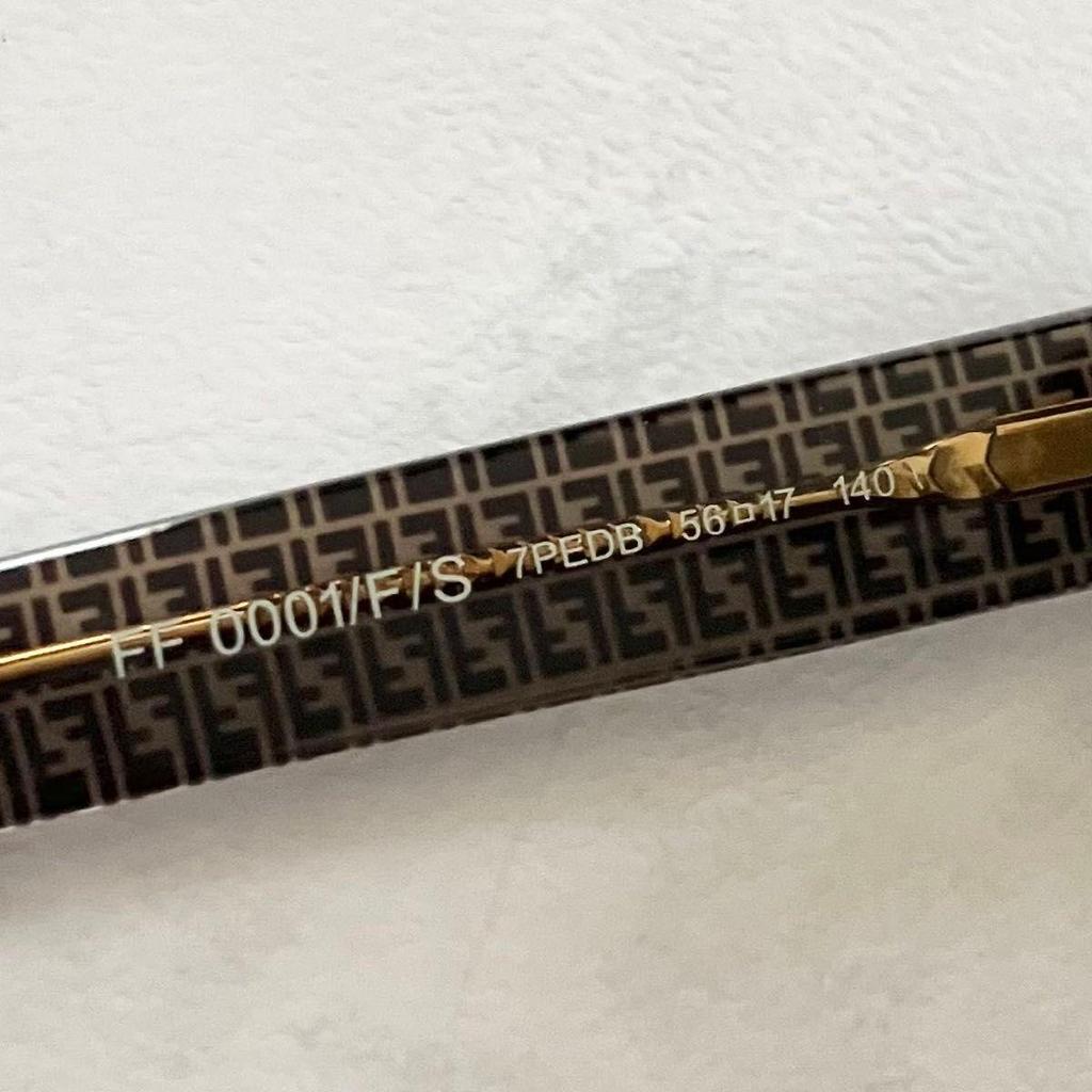 Б/у Солнцезащитные очки FENDI Узор Zucca FF0001/F/S Градиентные линзы Коричневый Коричневый Хорошее качество