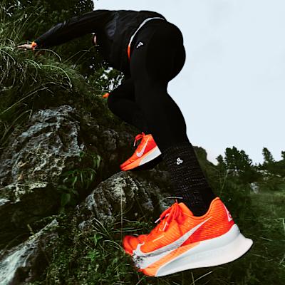 Men's Sneakers Nike ACG Ultrafly Trail Hyper Crimson Total Orange