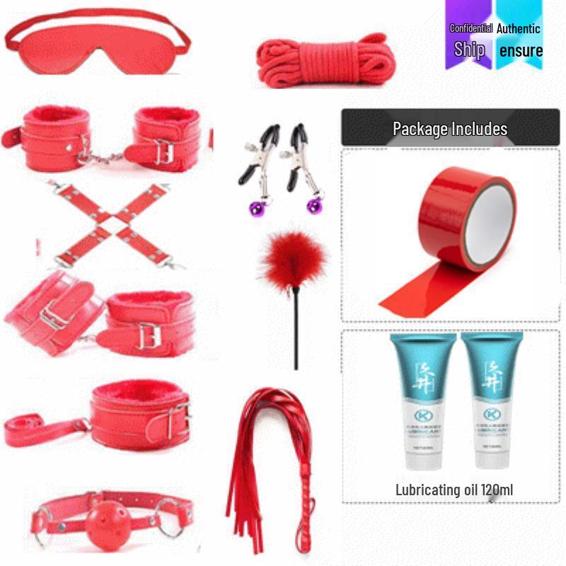 Кокетливый бондажный набор: Кожаные наручники, кнут, ошейник и зажимы для сосков
