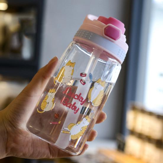 780 мл Питьевая бутылка с мультяшным узором, герметичная пластиковая детская соломенная чашка для студентов, спортивная