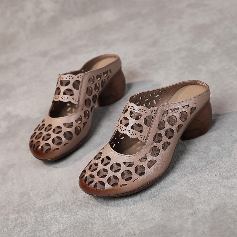 Женские шлепанцы Baotou из натуральной кожи на среднем каблуке в этническом стиле - Летние 2025 с полыми сандалиями на мягкой подошве