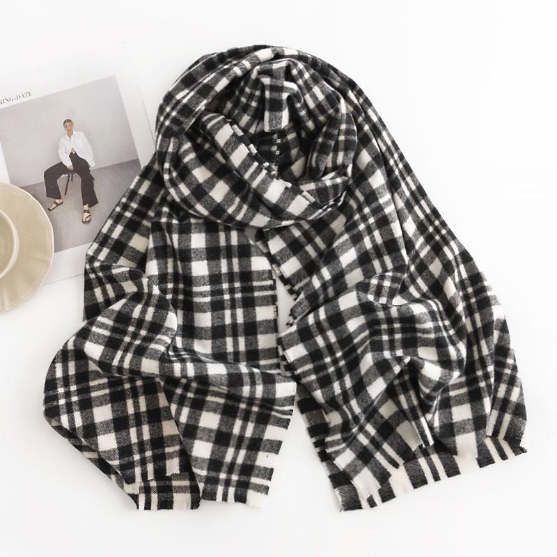 British Style Scarf Women's Winter High End New Autumn and Winter Thickening Versatile Atmosphere Warm Scarf