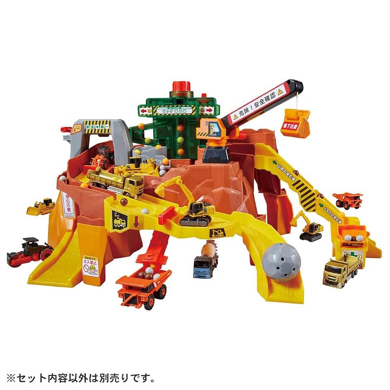 TAKARA TOMY Tomica: Большая стройка с кучей камней!