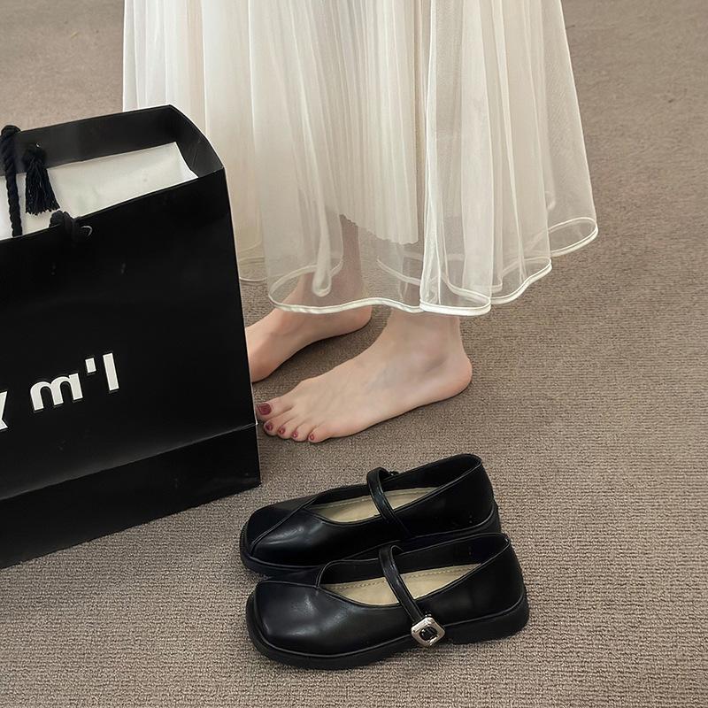 French gentle shoes flat Mary Jane shoes women's shoes 2025 new spring and summer with skirt single shoes soft-soled small leather shoes