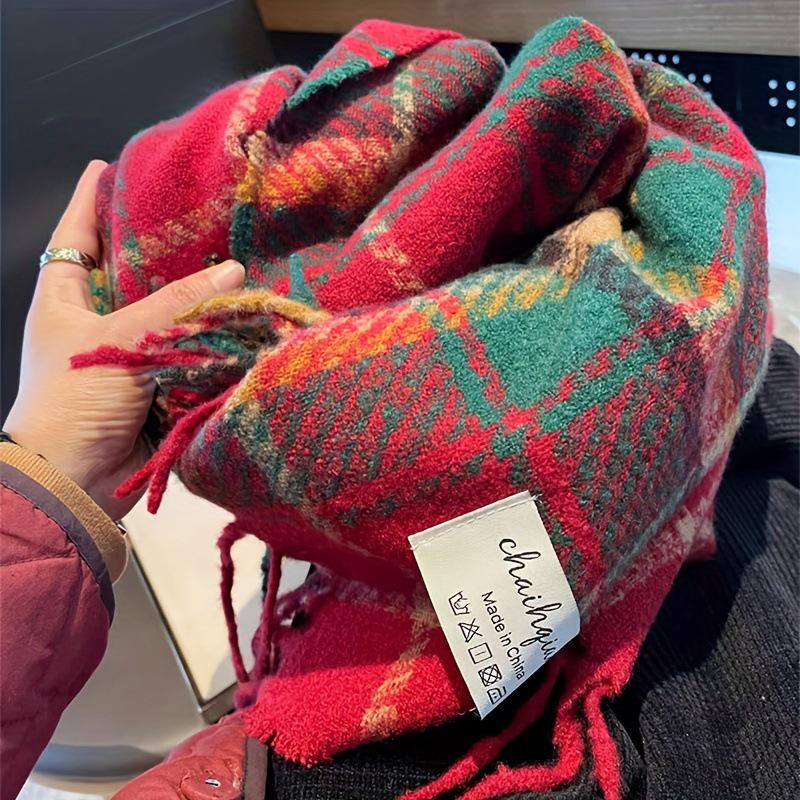 Women’s Red Plaid Tassel Scarf – Thick, Double-Sided Winter Shawl and Neck Warmer for Christmas