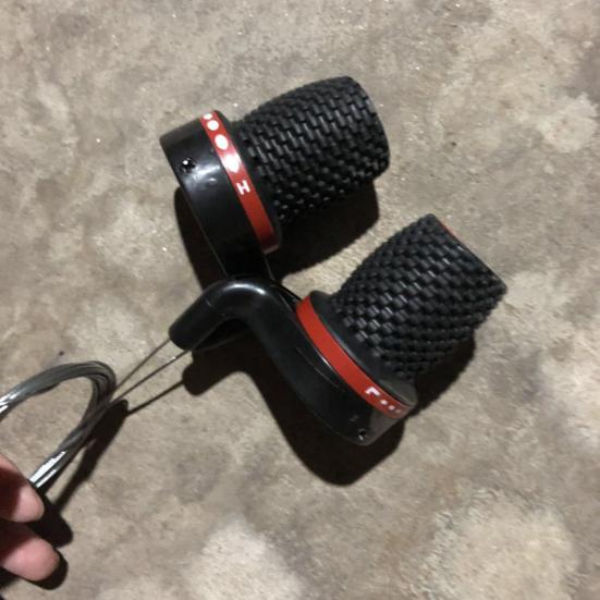 2 шт. велосипедный переключатель передач, антиокислительный антикоррозийный аксессуар, велосипедный переключатель скоростей с ручками для езды на велосипеде