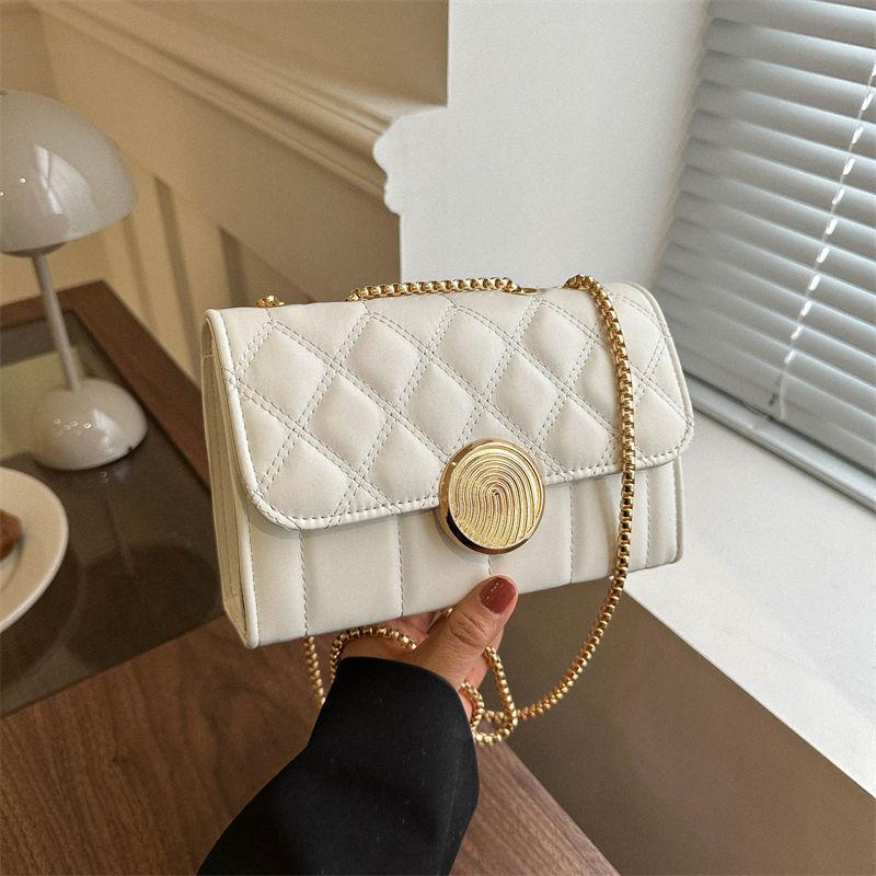 Versatile Chain Small Bag Women's 2025 Foreign Style New High-end Texture Shoulder Small Square Bag Fashionable Diamond Messenger Bag