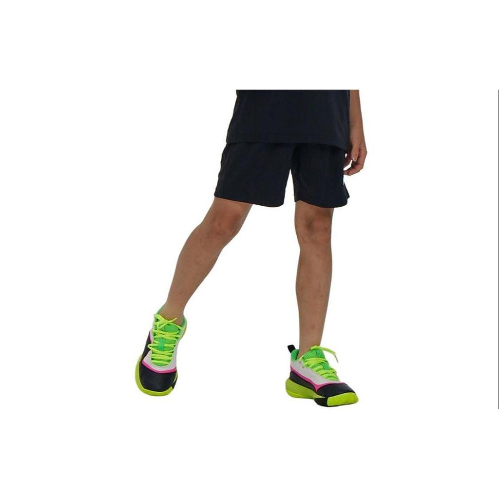 Under Armour Быстросохнущие шорты на шнуровке Детские шорты 21600208-001