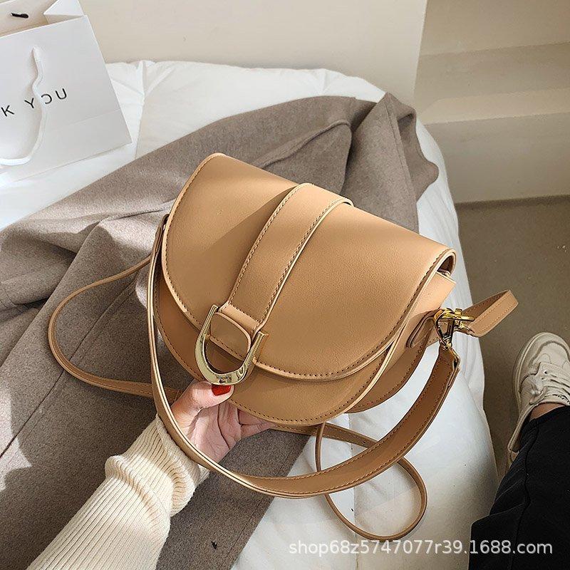 Niche Bag Women's Bag 2025 New Autumn and Winter Fashion Texture Hand-to-hand Saddle Bag One-shoulder Crossbody Bag Armpit Bag