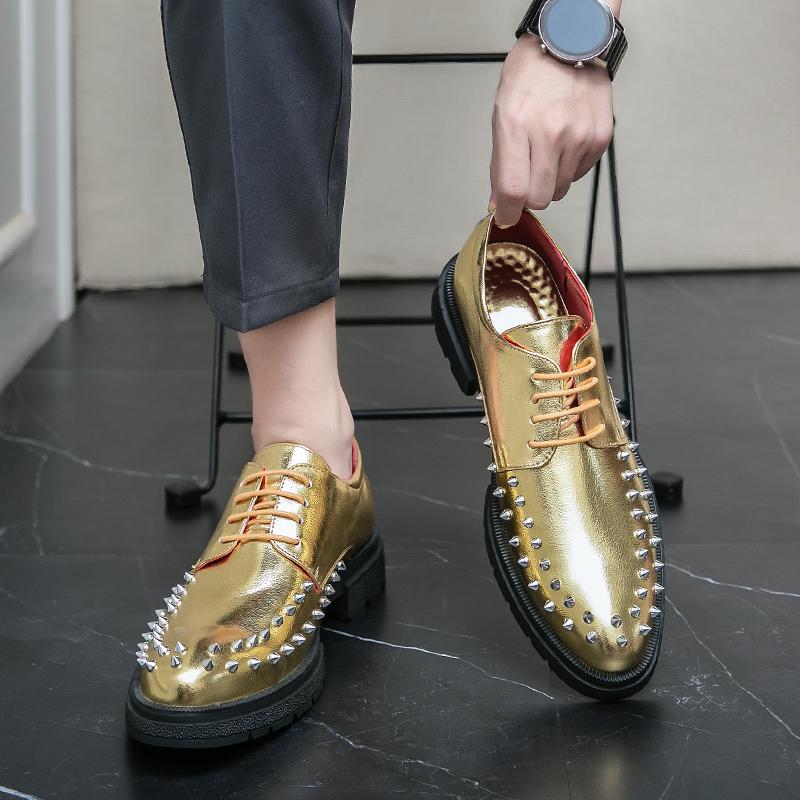 Мужские туфли на шнуровке Классические золотые лакированные туфли из кожи Повседневная обувь Мужские туфли на шнуровке для клуба Вечеринка мужские оксфорды Мокасины Балетки