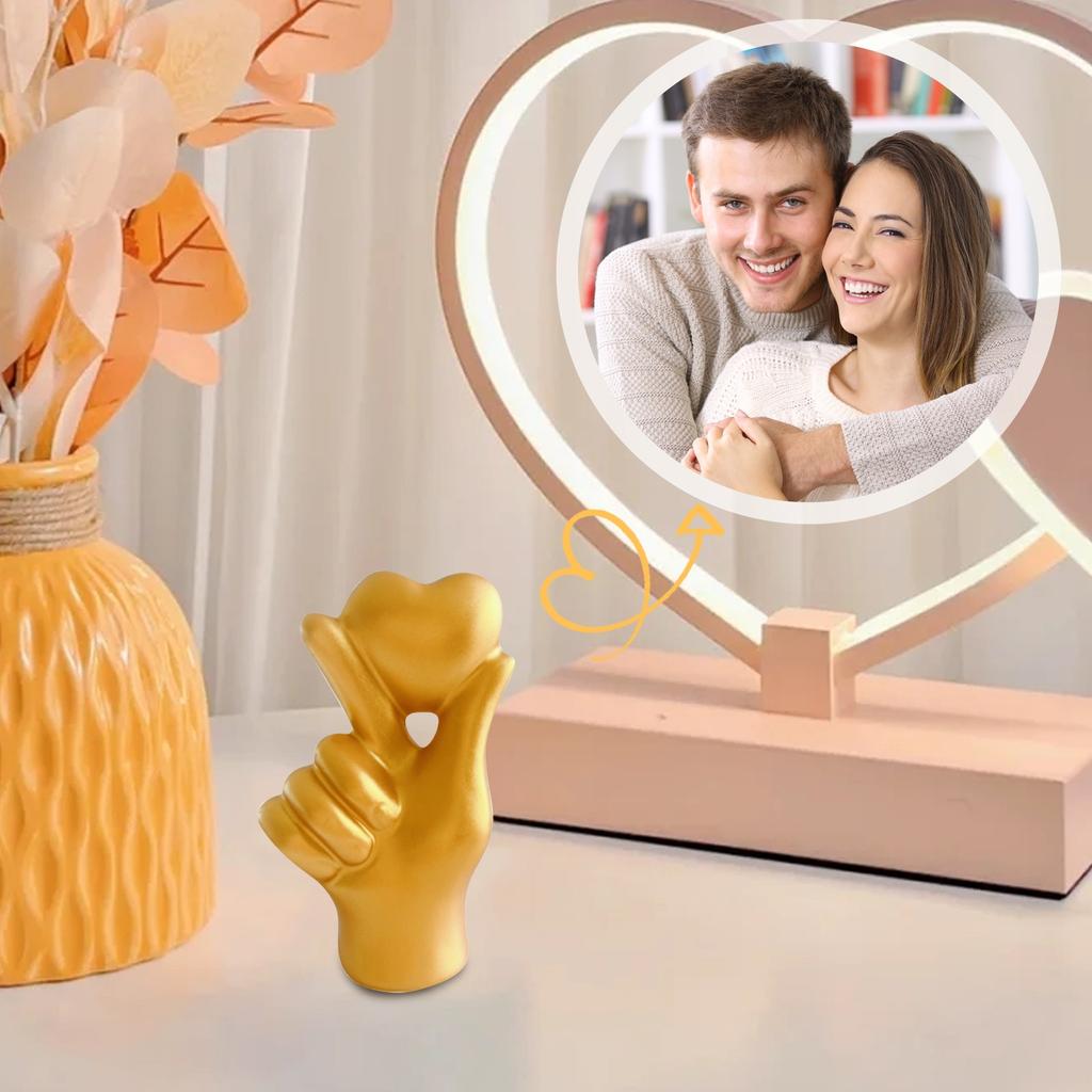 Valentine's Day Resin Statues Solid Color Finger Heart Shape Funny Desktop Figurines For Home Holiday Decoration