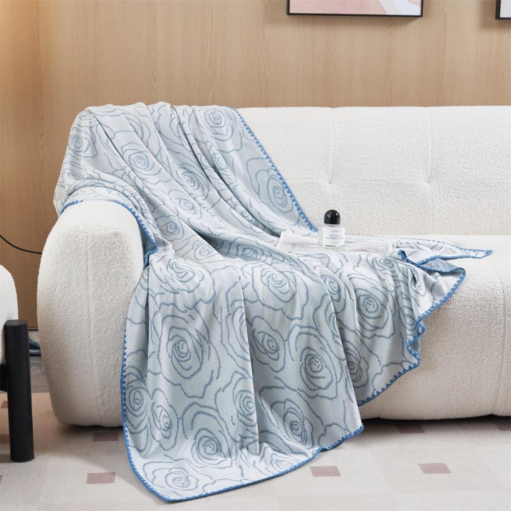 Breathable Air-conditioned Comforter Double Side Flower Pattern Nap Blanket Bedroom