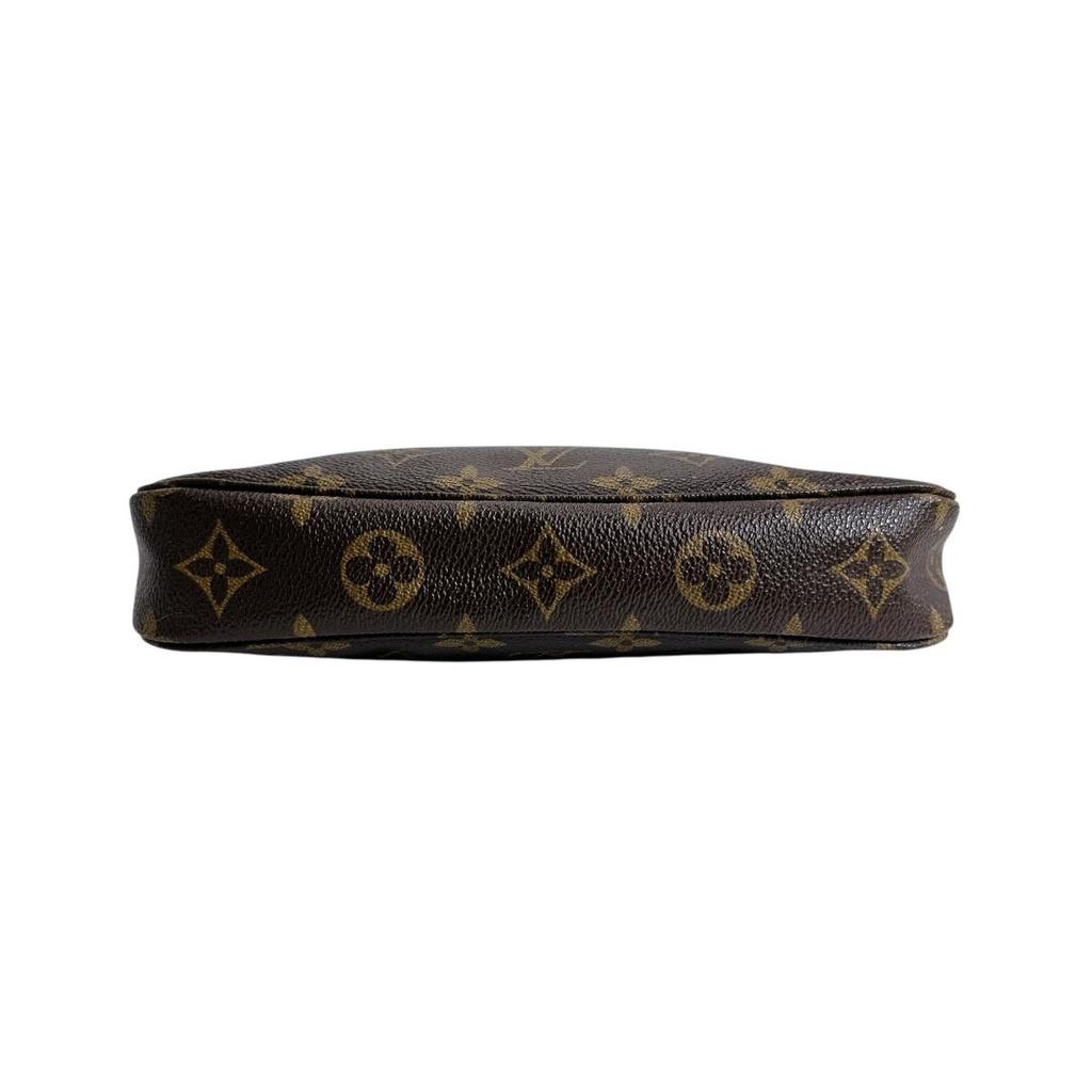 Louis Vuitton Клатч-кошелек Pochette Accessoires из канвы Monogram M51980 Б/у