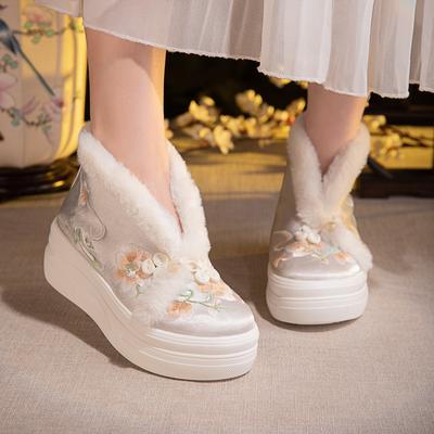 Зимние теплые ботинки для женщин, ботильоны на толстой платформе с подкладкой из искусственного меха, женские удобные вышитые нескользящие короткие ботинки для ходьбы, обувь