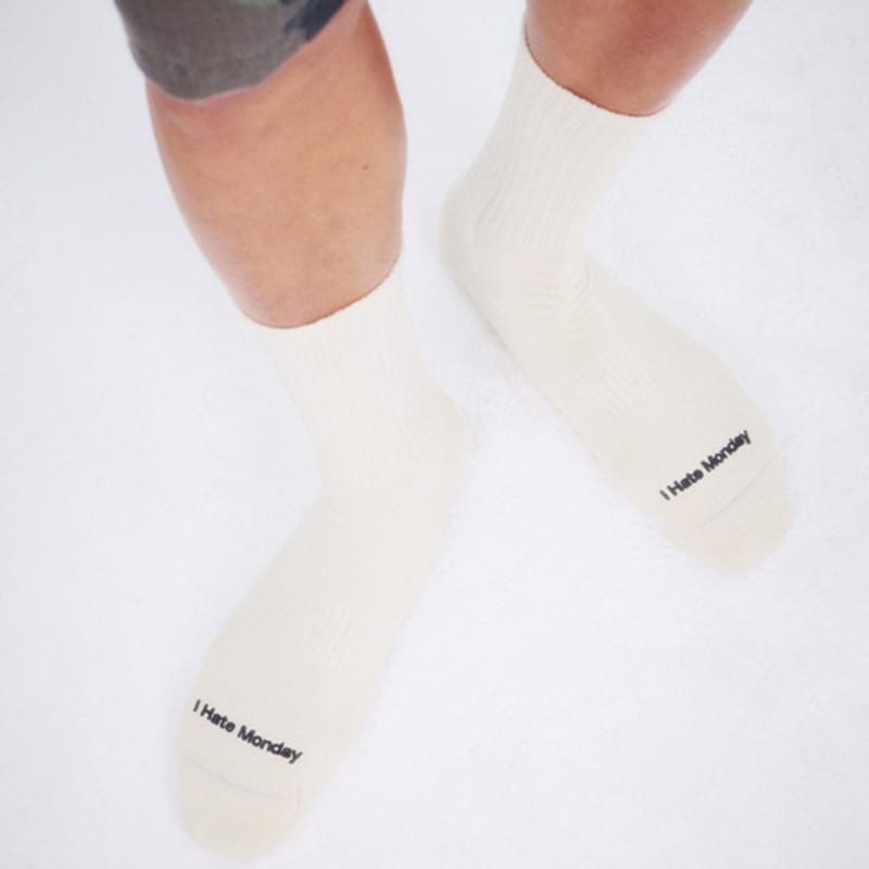 Ненавижу понедельник [IHM2501M01] Мужские носки IHM Носки до щиколотки Слоновая кость