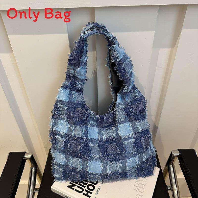 Square Shape Canvas Tote Bag With Top Opening And Sewn Details For Casual Outfits