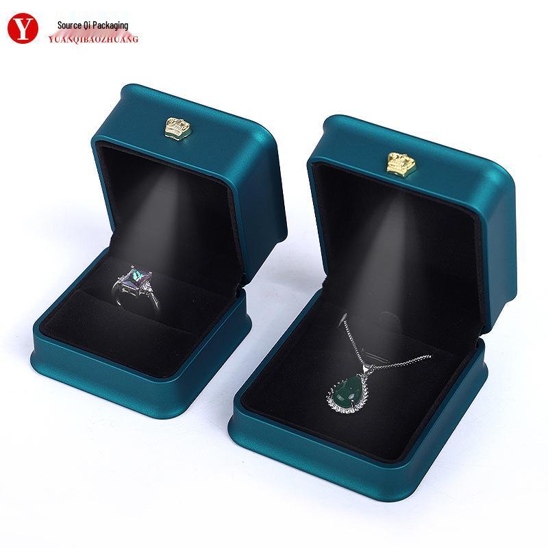 Коробка для хранения ювелирных изделий Crown LED для колец, подвесок и ожерелий