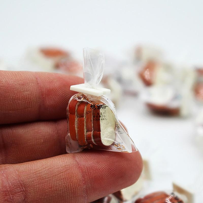 1Bag Creative New 1:12 Dollhouse Miniature Toast Bread Candy Kitchen Food Model For Doll House Decor Kids Pretend Play Toys