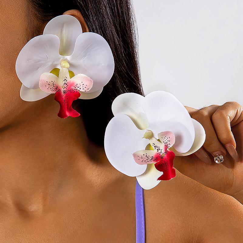 2 шт. Трехмерные цветы Подарки Ювелирные изделия Натуральный Имитация цветка Вечеринка Носить Форма цветка Аксессуары Серьги Мода 9см