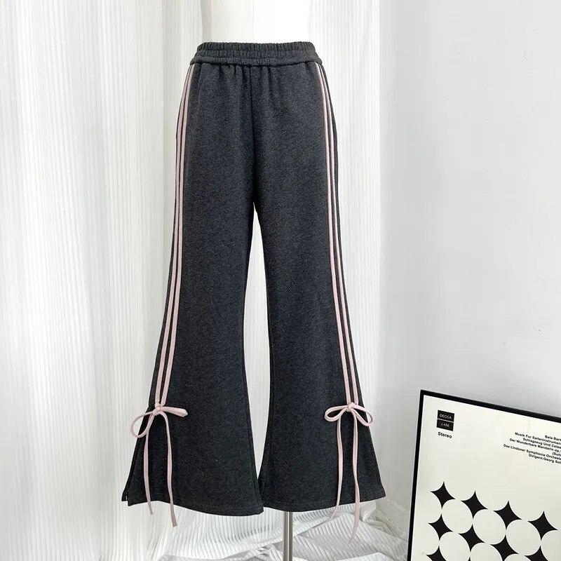 Women Black Gothic Flare Pants Baggy Y2k Sweatpants Harajuku Streetwear Aesthetic Lace-up Pants Vintage Trousers 2000s Clothes