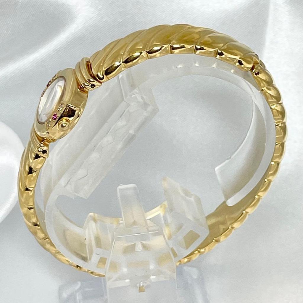 Used [Working item] SEIKO Quartz wristwatch 1E20-2020